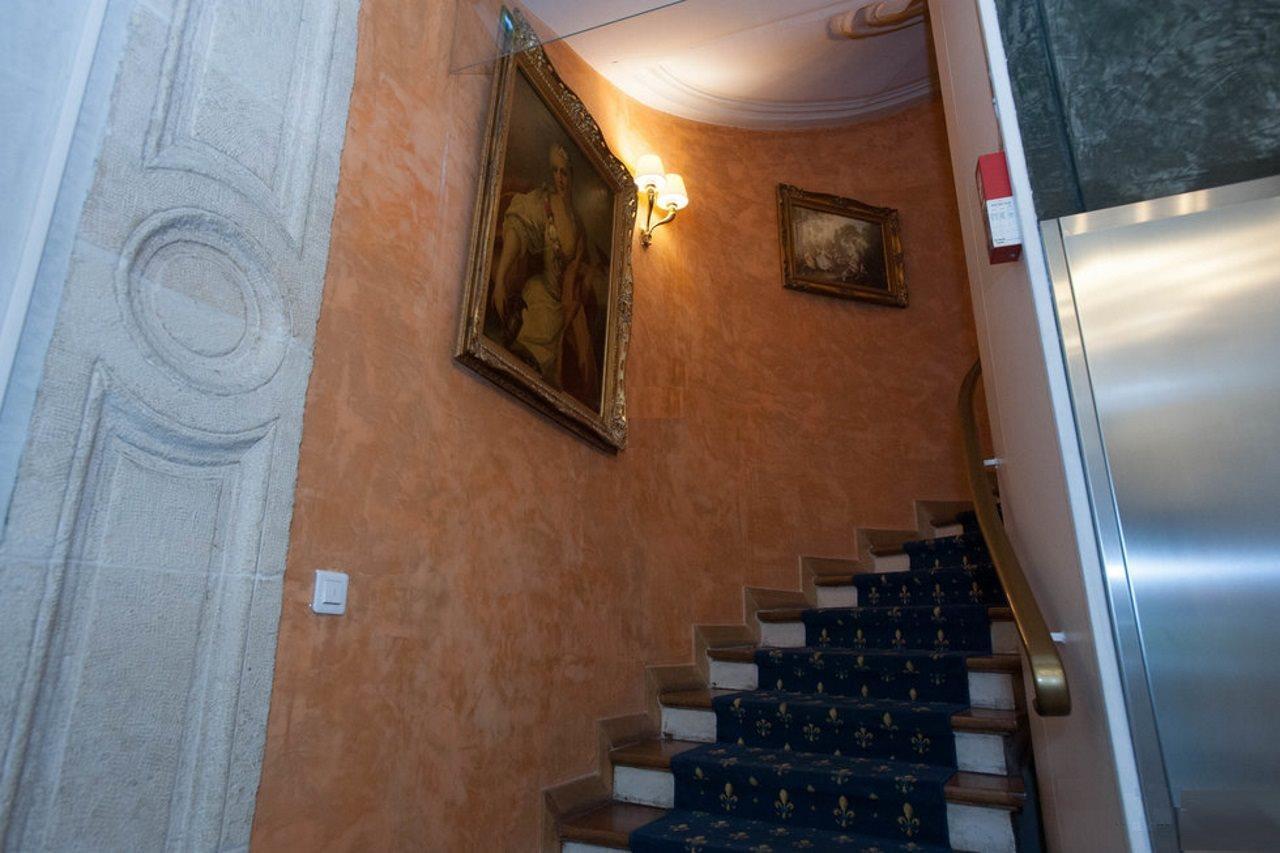 Hotel Plaza Elysees Париж Екстериор снимка